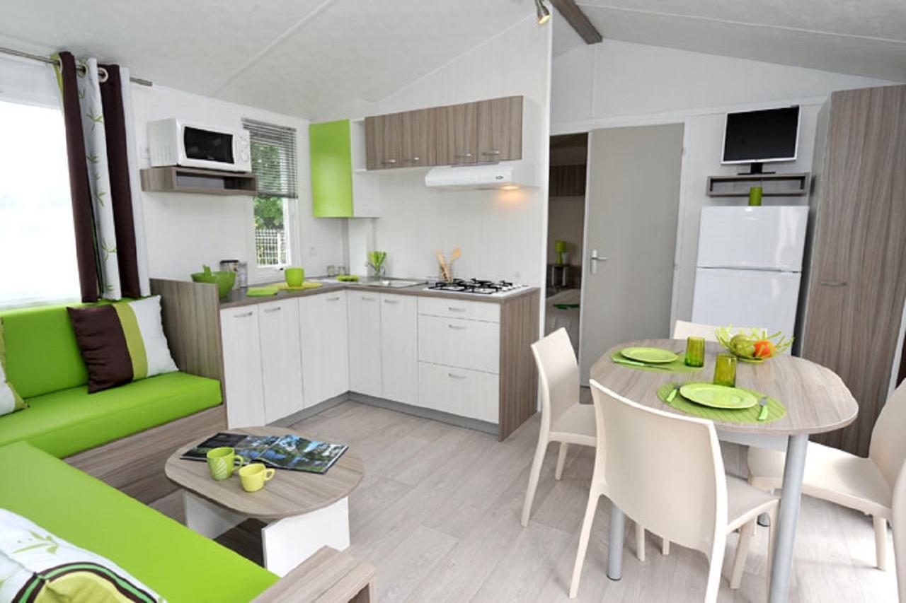 Camping Le Dauphin Hotel Saint-Georges-de-Didonne Exterior photo
